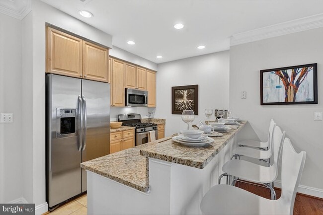 Photo - 1115 Cameron St Unidad 211