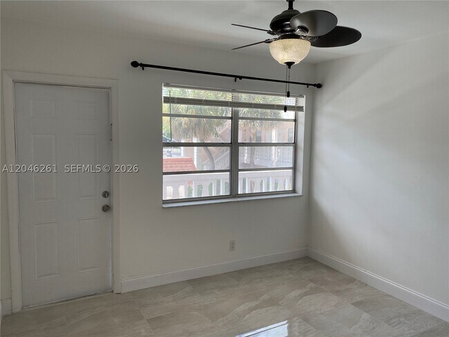 Photo - 601 SE 5th Ct Unit 208