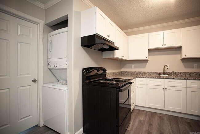 Photo - 9101 N Rodney Parham Rd Unidad 13