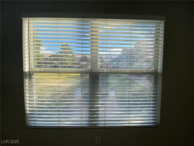 Building Photo - 555 E Silverado Ranch Blvd Unit 1059