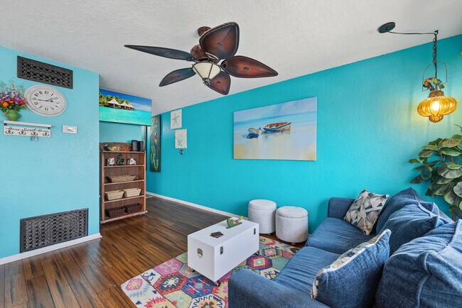 Photo - 15209 Leeward Dr Unit SI FL2-ID1611300P