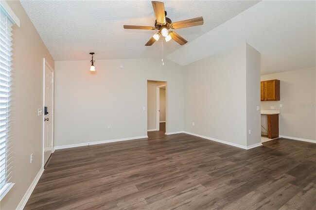 Photo - 15 Sawfish Ln