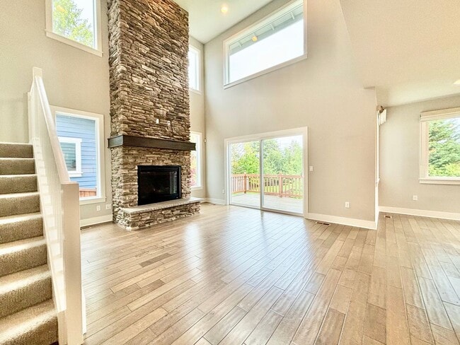 Photo - Luxury Home for rent on Mercerisland