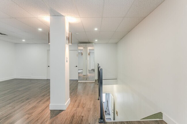 Photo - 824 Avenue du Mont-Royal E Unit 824