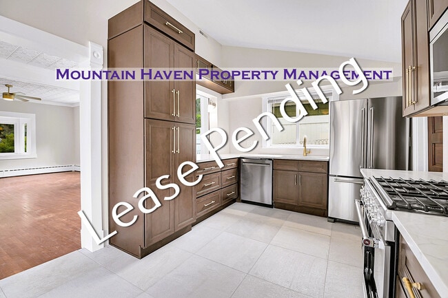 Building Photo - 16 Colorado Blvd