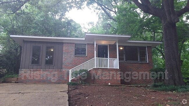 Building Photo - 1854 Edgehill Dr Rental