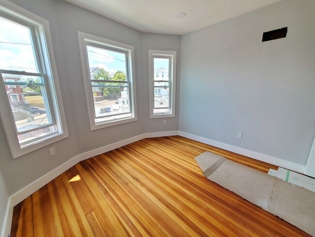 Photo - 31 Faywood Ave Unidad 1
