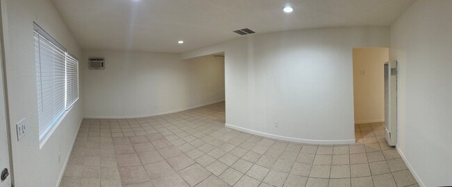 Photo - 3 Bedroom / 2 Bathroom Single Story Home in San Jacinto