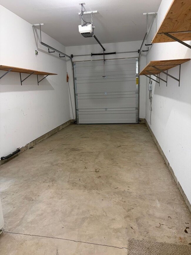 Photo - Newer Home in the Newberg Riverfront Development