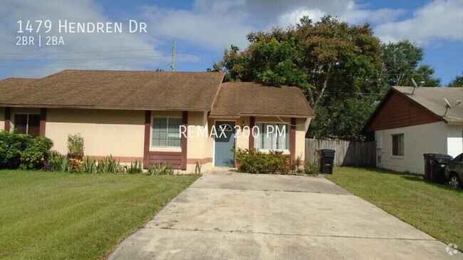 Building Photo - 2/2 Minutes From Downtown! Rental