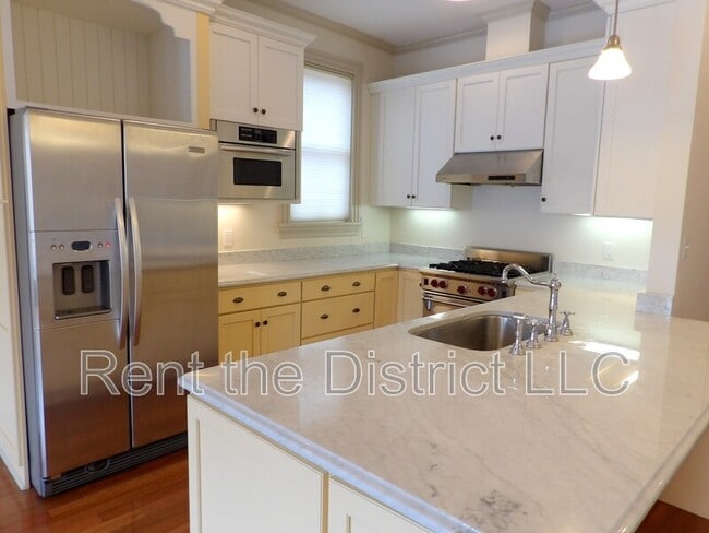 Photo - 1130 5th St NW Unit #3