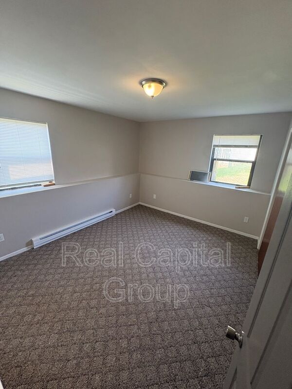 Photo - 422 Spring St Unit Floor 1