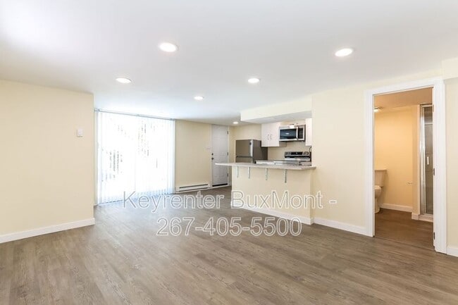 Photo - 419 W Jefferson St Unit #C