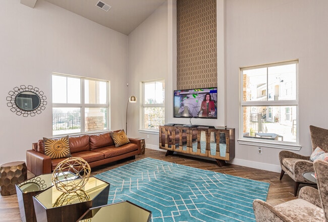 Clubhouse Lounge