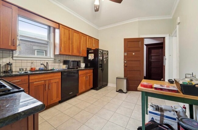 Photo - 21-23-23 48th St Unit #2