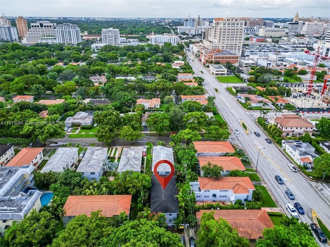 Building Photo - 411 Santander Ave Unit 1