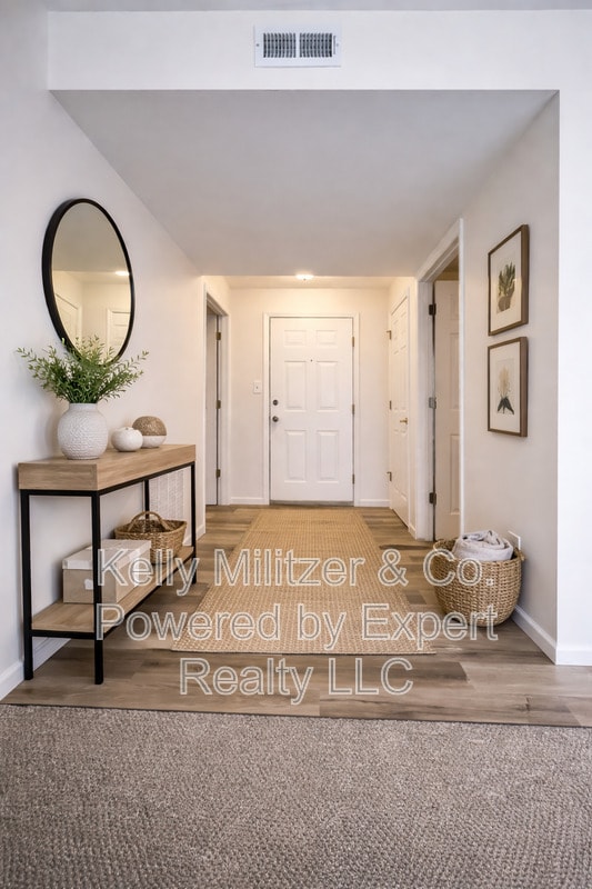 Photo - 406 S Church St Unit 512