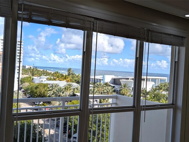 Photo - 133 N Pompano Beach Blvd Unidad 606