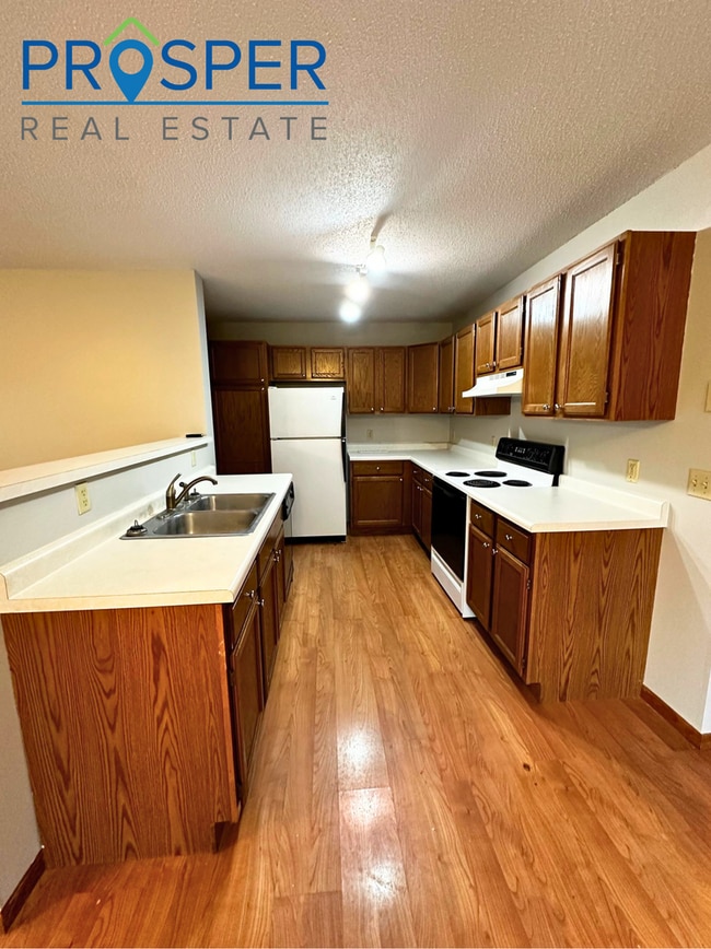 Building Photo - 2023 Mittelstadt Ln Unit MI2023
