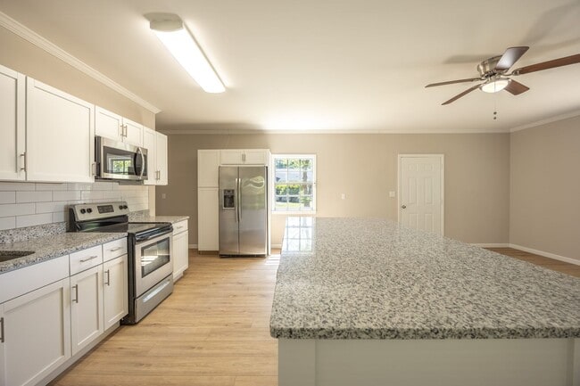 Photo - 263 Georgia Ave Unit 263 Georgia Ave