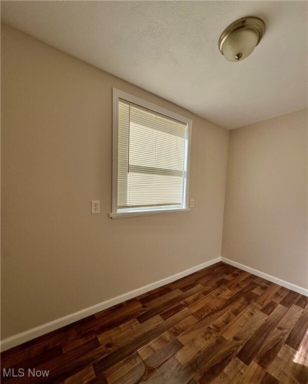 Photo - 2420 E Market St Unidad 1