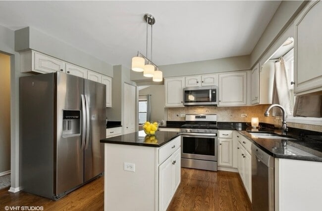 Photo - 113 N Fiore Pkwy