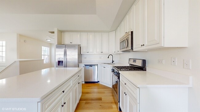 1012-1070 Turin Dr