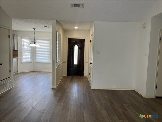 Photo - 3004 Panhandle Dr