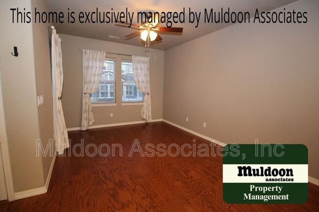 Photo - 8883 White Pr Vw