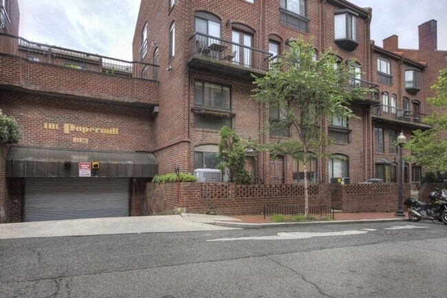 Photo - 3240 Grace St NW