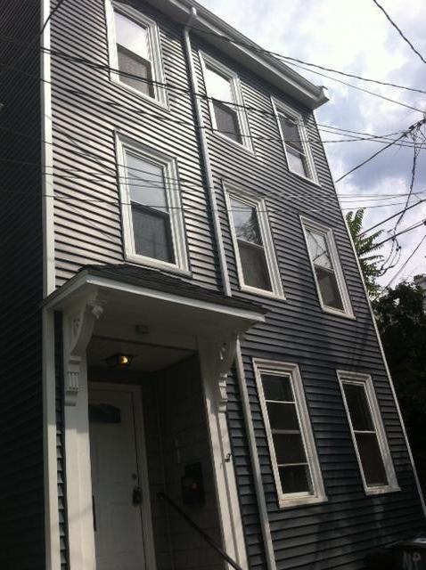 Building Photo - 12 Cheever Ct Unit 2 Rental