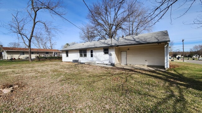 Photo - Beautiful, big 3BR rancher with 2 car gar near Lake Shawnee!