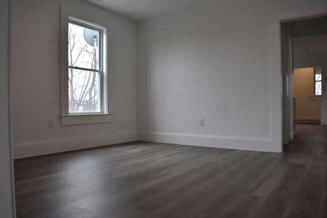 Photo - 70 Arlington St Unit 3