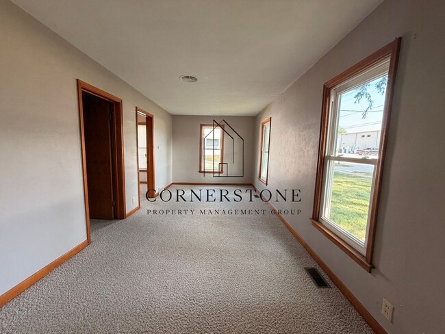 Photo - 2 Bedroom House In RC, 2 Car Garage $825