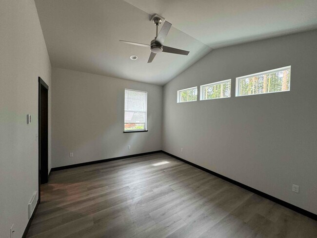 Photo - 497 W Ocean View Dr