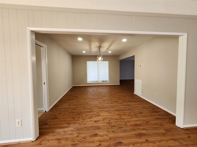 Photo - 8023 S Braeswood Blvd Casa