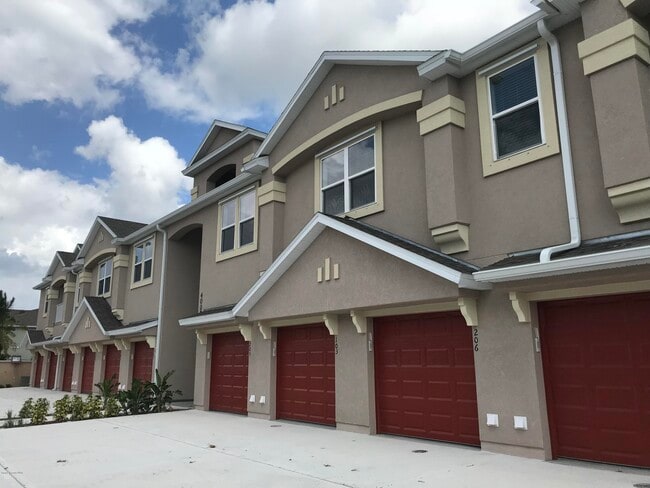 Building Photo - 4007 Meander Pl Unit 203