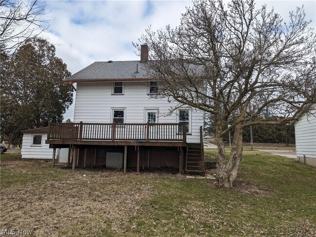 Photo - 16117 E High St