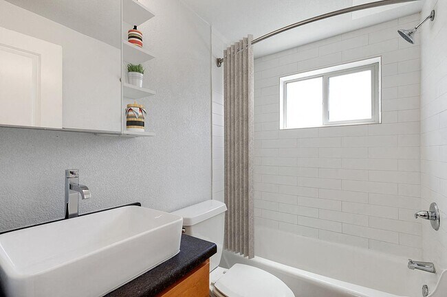 Photo - Archer Place