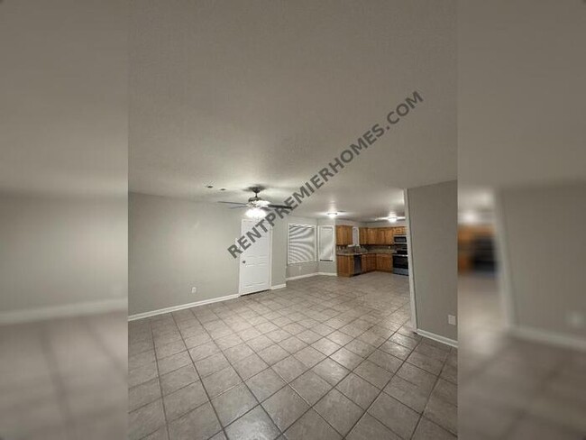 Photo - 10030 Farris Ave Casa