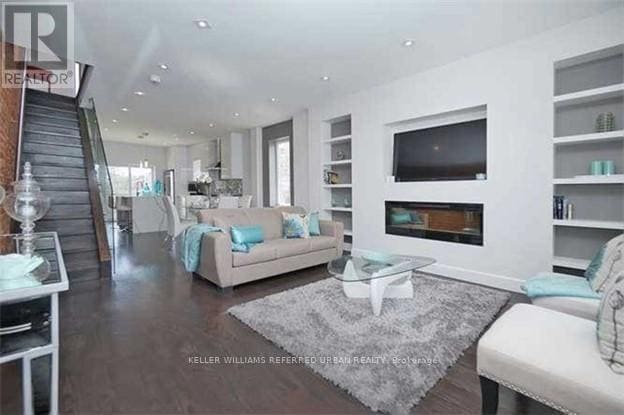 Photo - 289 Barton Ave