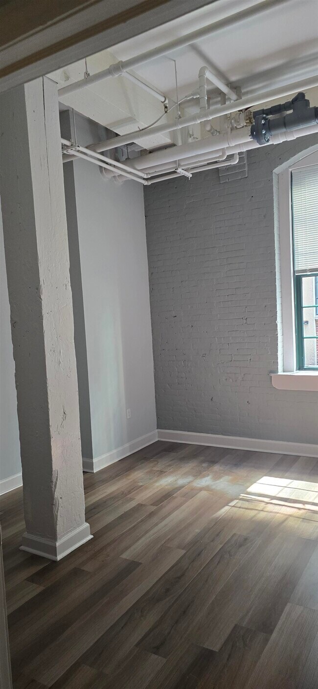 Photo - 160 Lafayette St Unit 52111