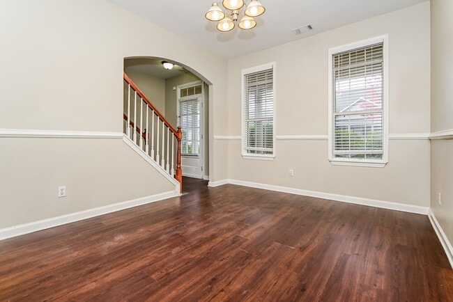 Photo - 613 Brookwater Dr