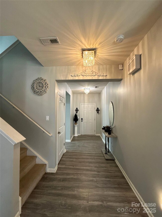 Photo - 10426 Kempsford Dr House