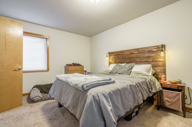 Photo - 4033 Belltown Ct Unit 4033