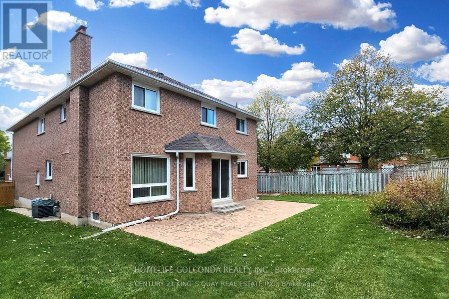 Photo - 83 Berwick Crescent