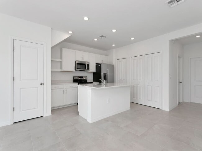 Photo - Brand-New 3BR/2.5BA Townhouse for Rent in Lakewood Ranch — $2,499/Month, Internet & Lawn Care Inc...