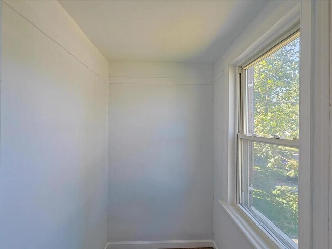 Photo - 95 Delafield St Unit 2