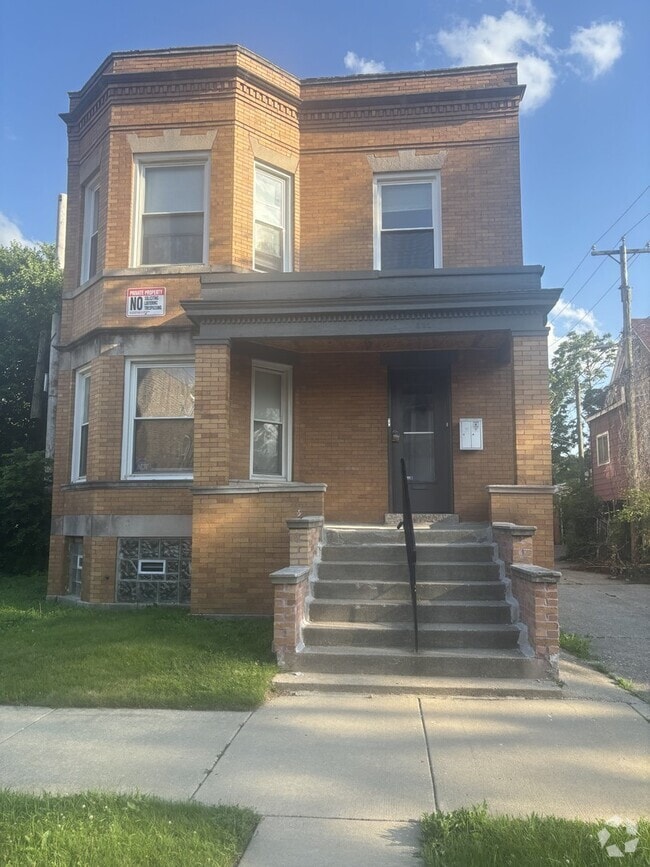 Building Photo - 321 E 70th St Rental