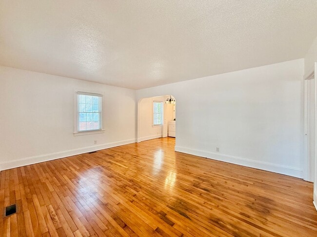 Photo - 2 Bedroom 1 Bathroom Home Located in South Hill, VA